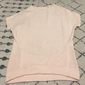 Grey short sleeve sweater